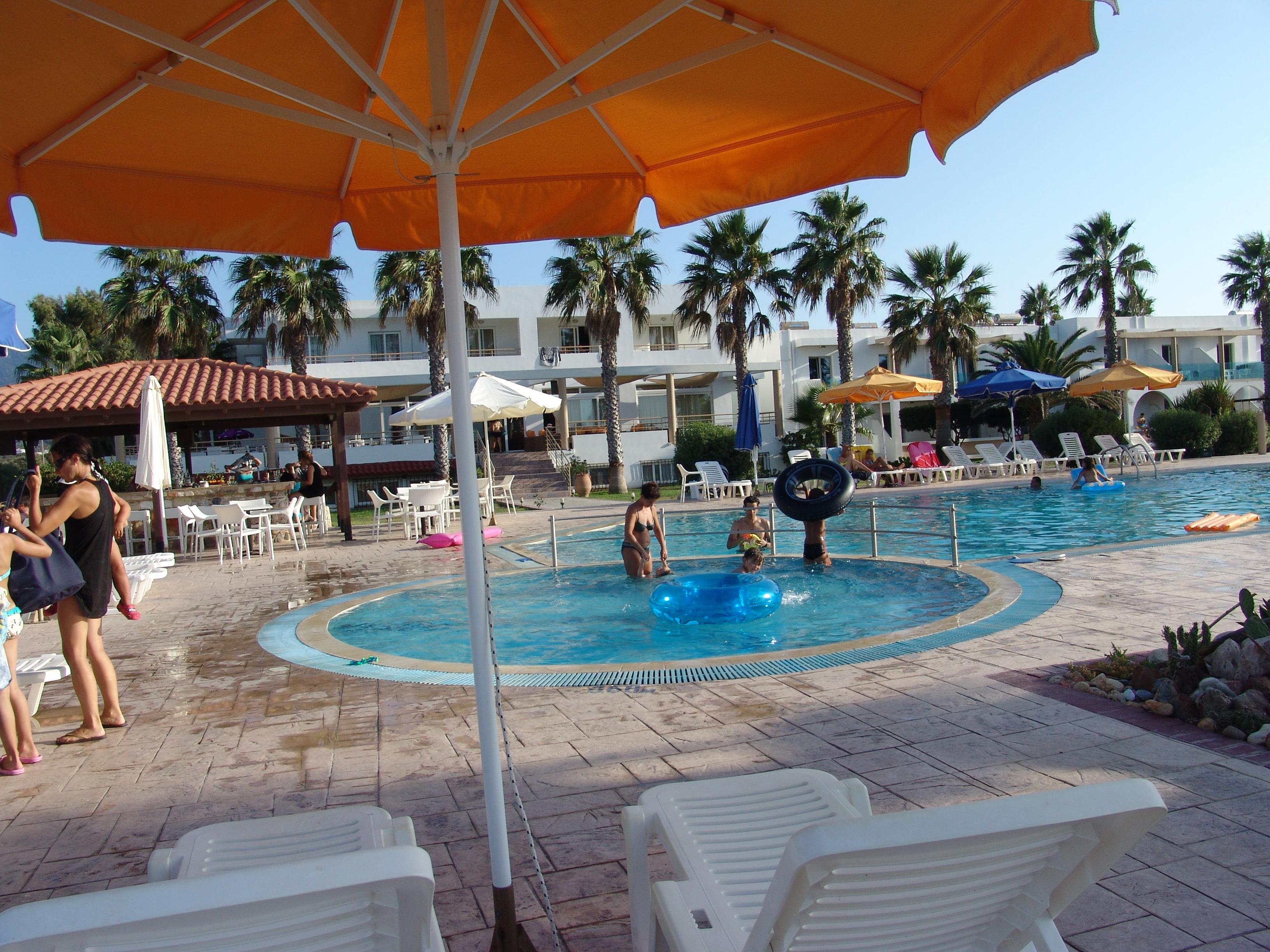 Irina Beach Hotel Tigaki Eksteriør bilde