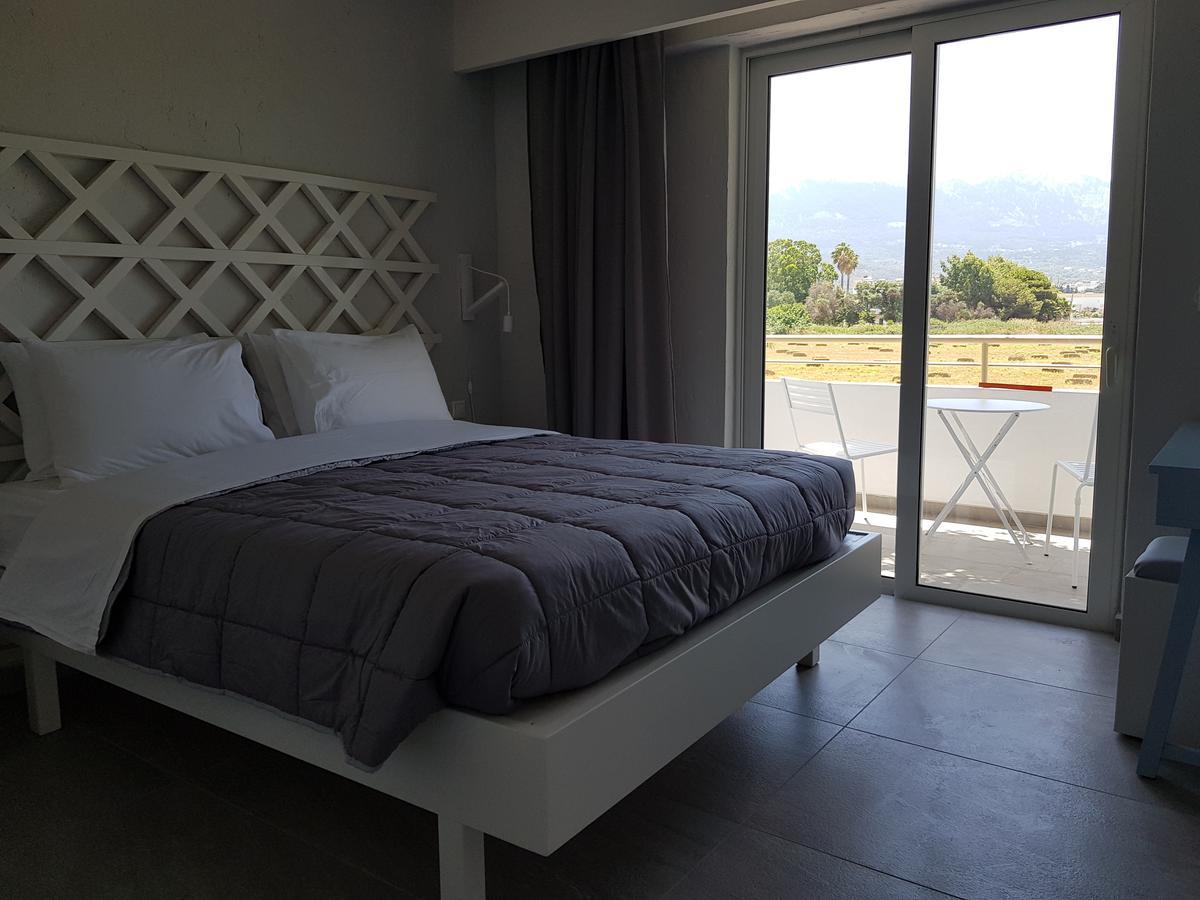 Irina Beach Hotel Tigaki Eksteriør bilde